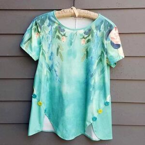 Mislook Green Pastel Watercolor Top Size Medium